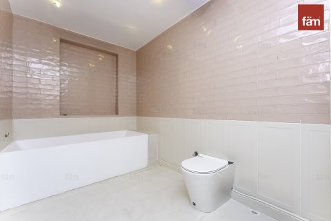 Купить виллу в Дубае: 5 спален, 634.4м², № 71866 - фото 15