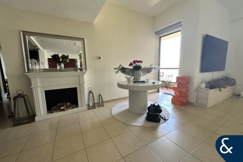 Apartment in Rimal, Jumeirah Beach Residence, Dubai 2 bedrooms, 120 sq.m. № 98502 - photo 10