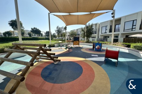 تاون هاوس في EMAAR South, Dubai South (Dubai World Central), دبي 4 غرف نوم, 225 م² رقم 98512 - صورة 12