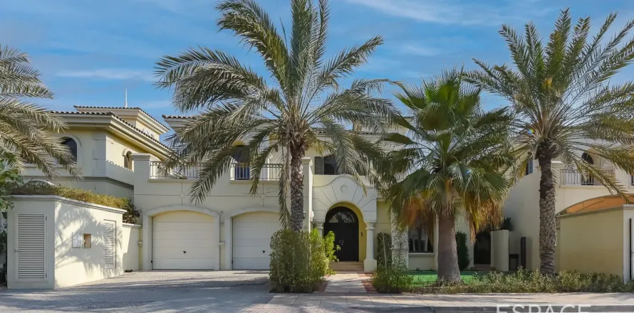 Villa à Palm Jumeirah, Dubai, 4 chambres, 465 m², № 62228