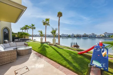 Villa à Palm Jumeirah, Dubai, 4 chambres, 465 m², № 62228 - photo 18
