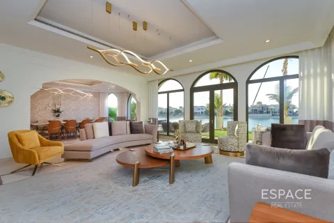 Villa à Palm Jumeirah, Dubai, 4 chambres, 465 m², № 62228 - photo 3