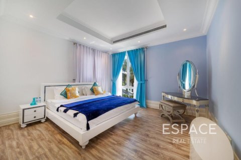 Villa à Palm Jumeirah, Dubai, 5 chambres, 650 m², № 62226 - photo 6