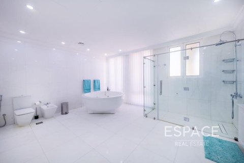 Villa à Palm Jumeirah, Dubai, 5 chambres, 650 m², № 62226 - photo 14