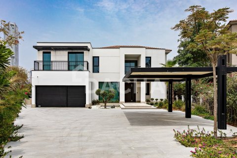 Villa in Jumeirah Islands, Dubai 5 bedrooms, 571 sq.m. № 135302
