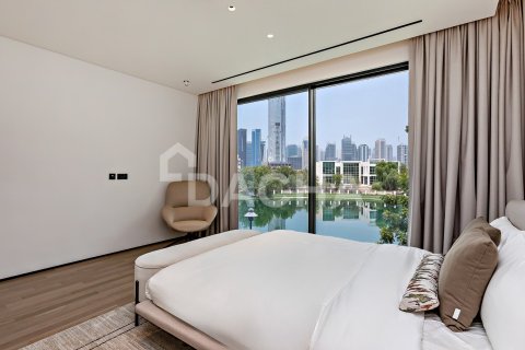 Villa in Jumeirah Islands, Dubai 5 bedrooms, 571 sq.m. № 135302 - photo 15