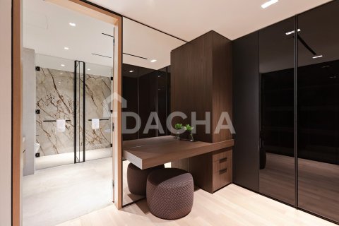 Villa in Jumeirah Islands, Dubai 5 bedrooms, 571 sq.m. № 135302 - photo 3