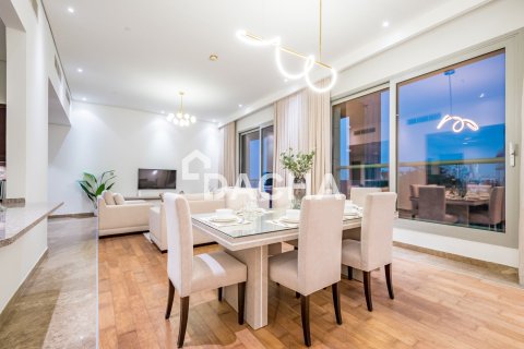 Appartement à The Crescent, Palm Jumeirah, Dubai, 2 chambres, 257 m², № 135301 - photo 26