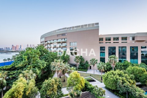 Appartement à The Crescent, Palm Jumeirah, Dubai, 2 chambres, 257 m², № 135301 - photo 3