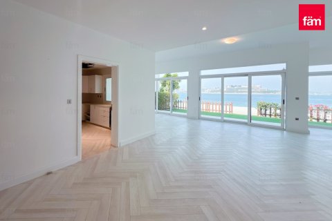 Villa à Palm Jumeirah, Dubai, 5 chambres, 270.9 m², № 135309 - photo 20