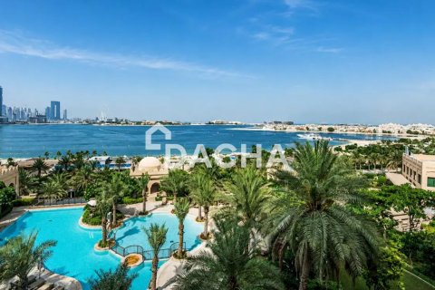 Apartment in The Fairmont Palm Residences, Palm Jumeirah, Dubai 2 bedrooms, 163 sq.m. № 141403
