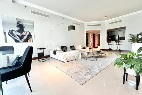 Apartment in Golden Mile, Palm Jumeirah, Dubai 2 bedrooms, 166 sq.m. № 141410