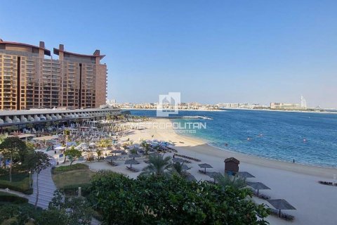 Apartment in Shoreline Apartments, Palm Jumeirah, Dubai 2 bedrooms, 186 sq.m. № 8702 - photo 4