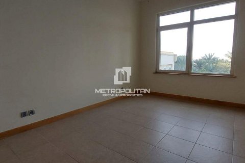 Apartment in Shoreline Apartments, Palm Jumeirah, Dubai 2 bedrooms, 186 sq.m. № 8702 - photo 9