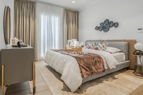 Villa in La Mer, Jumeirah, Dubai 5 bedrooms, 617 sq.m. № 8701 - photo 12