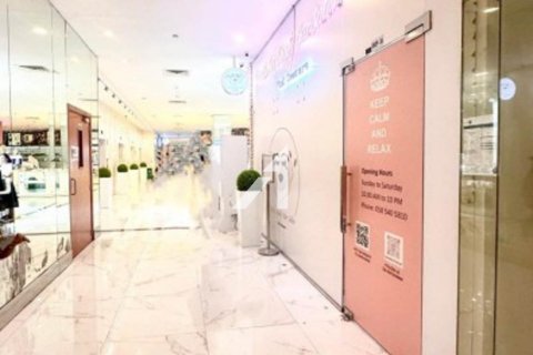 Shop in Dubai 38.1 sq.m. № 69067 - photo 5