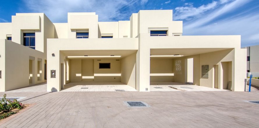 Adosado en Town Square, Dubai, 3 dormitorios, 187.9 m², № 69599