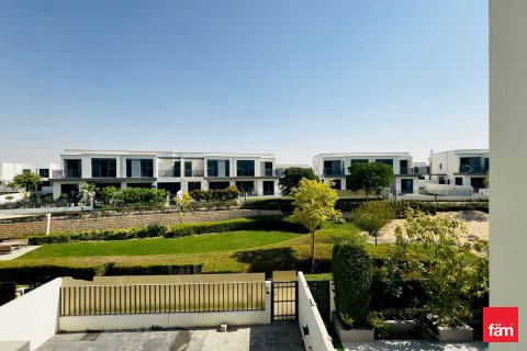 Villa à Dubai Hills Estate, Dubai, 4 chambres, 210.4 m², № 69600 - photo 3
