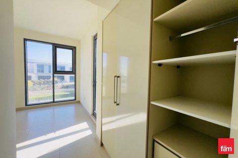 Villa à Dubai Hills Estate, Dubai, 4 chambres, 210.4 m², № 69600 - photo 16