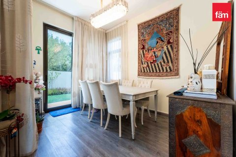 Adosado en Reem, Dubai, 3 dormitorios, 271.8 m², № 18713 - foto 4