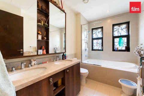 Adosado en Reem, Dubai, 3 dormitorios, 271.8 m², № 18713 - foto 30