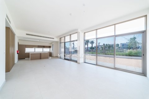 Снять в аренду виллу в Al Furjan, Дубай: 5 спален, 455м², № 73982 - фото 3