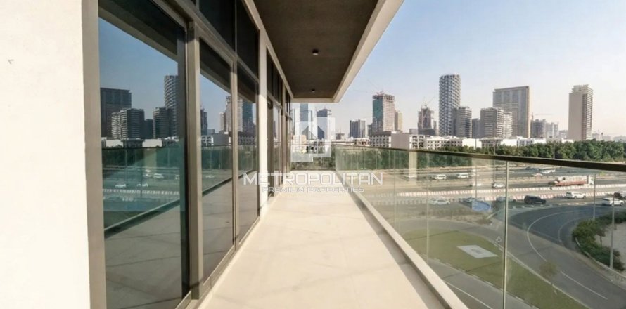 Apartamento en Jumeirah Village Triangle, Dubai, 3 dormitorios, 183 m², № 73983