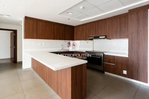 Apartamento en Jumeirah Village Triangle, Dubai, 3 dormitorios, 183 m², № 73983 - foto 3