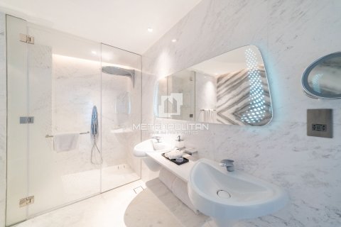 Apartment in Business Bay, Dubai 1 bedroom, 109 sq.m. № 73988 - photo 11