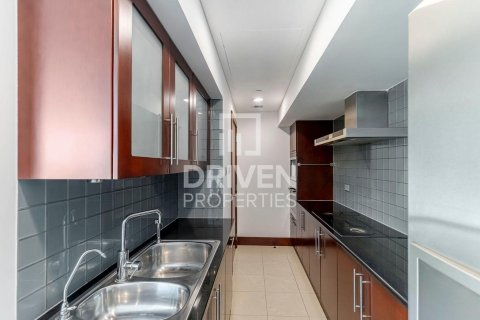 Apartment in World Trade Centre Residence, World Trade Center, Dubai 2 bedrooms, 116.04 sq.m. № 129642 - photo 3