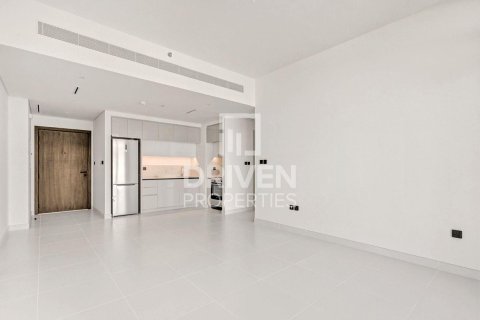 Apartamento en EMAAR Beachfront, Dubai Harbour, Dubai, 1 dormitorio, 68.66 m², № 129644 - foto 22