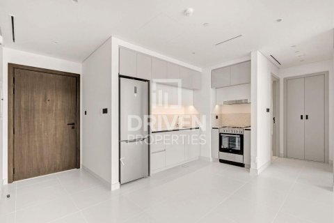 Apartamento en EMAAR Beachfront, Dubai Harbour, Dubai, 1 dormitorio, 68.66 m², № 129644