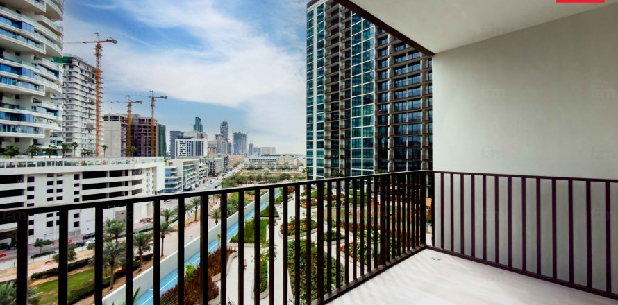 Appartement à Dubai, 3 chambres, 121.9 m², № 100002