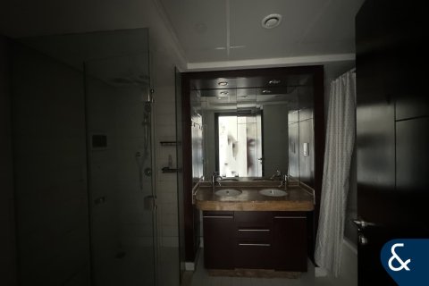 Appartement à BURJ VIEWS à Downtown Dubai (Downtown Burj Dubai), Dubai, 2 chambres, 121 m², № 79283 - photo 9