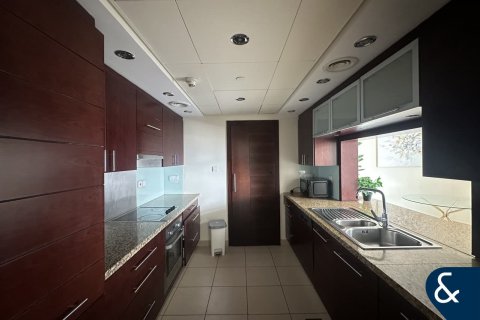 Appartement à BURJ VIEWS à Downtown Dubai (Downtown Burj Dubai), Dubai, 2 chambres, 121 m², № 79283 - photo 2