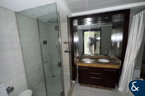 Appartement à BURJ VIEWS à Downtown Dubai (Downtown Burj Dubai), Dubai, 2 chambres, 121 m², № 79283 - photo 15