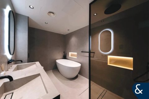 Apartment in The Views, Dubai 2 bedrooms, 128 sq.m. № 79282 - photo 5