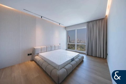 Apartment in The Views, Dubai 2 bedrooms, 128 sq.m. № 79282 - photo 4