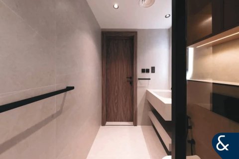 Apartment in The Views, Dubai 2 bedrooms, 128 sq.m. № 79282 - photo 12