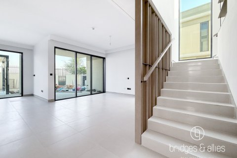 Villa à Dubai, 4 chambres, 405 m², № 20946 - photo 4