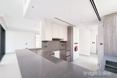 Villa à Dubai, 4 chambres, 405 m², № 20946 - photo 3