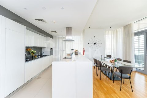 Apartamento en Dubai, 3 dormitorios, 190 m², № 6987 - foto 7