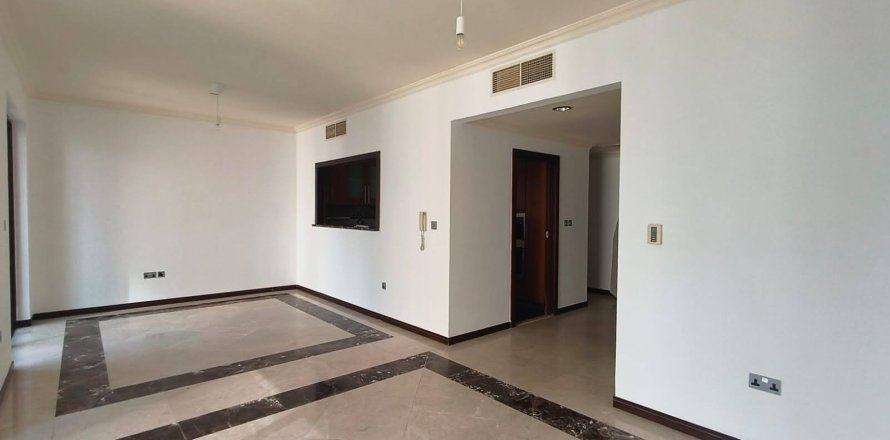 Квартира в AL MURJAN TOWER в Murjan, Джумейра Бич Резиденс, Дубай, 2 спальни, 136м², № 31102
