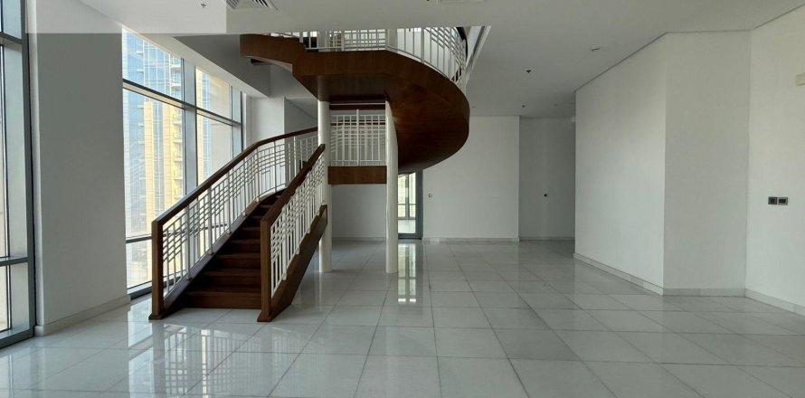 Ático en Al Habtoor City, Business Bay, Dubai, 8 dormitorios, 1393.5 m², № 9647