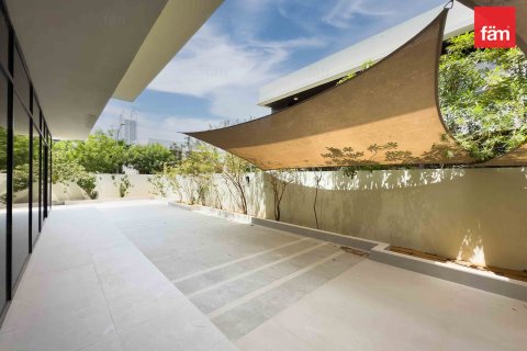 Villa in Dubai 5 bedrooms, 479.9 sq.m. № 52396 - photo 27
