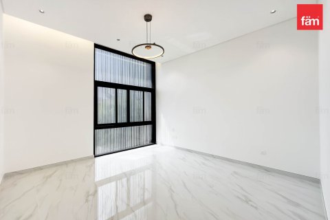 Villa in Dubai 5 bedrooms, 479.9 sq.m. № 52396 - photo 18