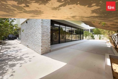 Villa in Dubai 5 bedrooms, 479.9 sq.m. № 52396 - photo 29