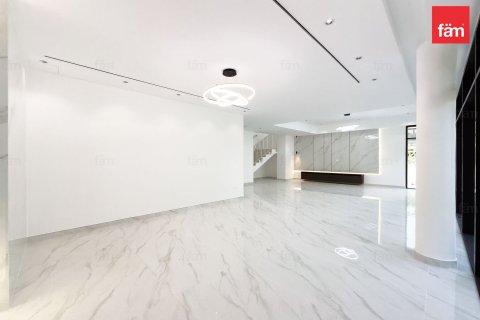 Villa in Dubai 5 bedrooms, 479.9 sq.m. № 52396 - photo 4