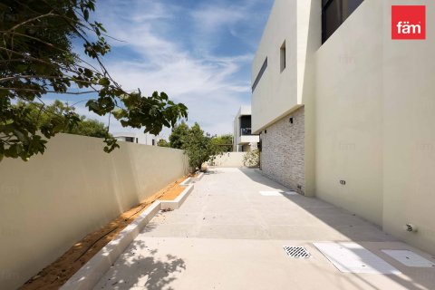 Villa in Dubai 5 bedrooms, 479.9 sq.m. № 52396 - photo 28