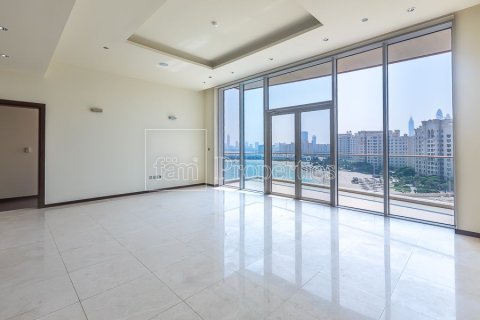Apartment in Palm Jumeirah, Dubai 2 bedrooms, 159 sq.m. № 52393 - photo 5